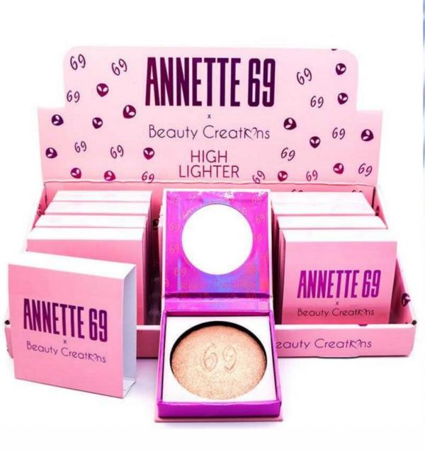 ILUMINADOR ANNETE 69 AH01 BEAUTY CREATIONS
