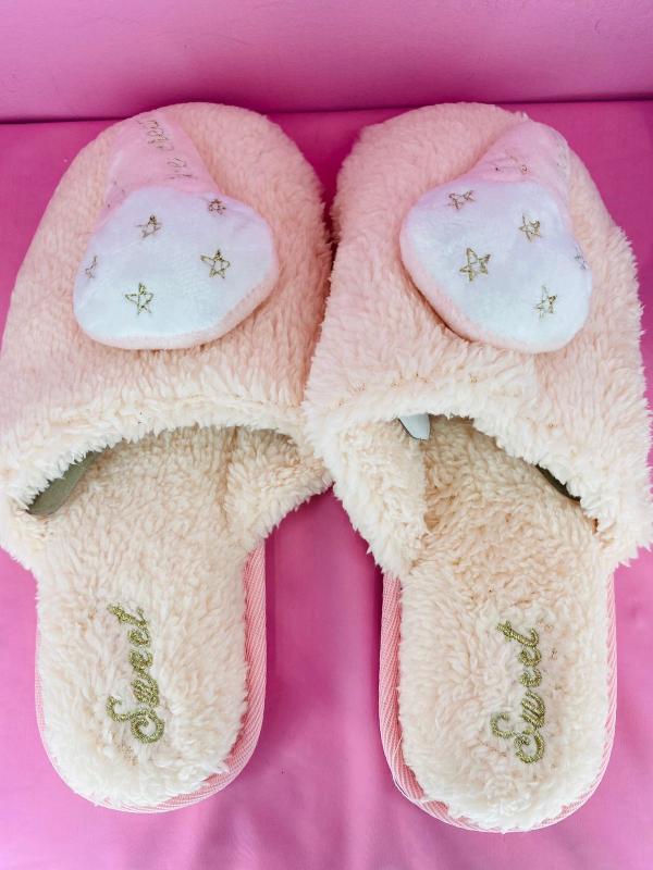 PANTUFLAS DE HELADO