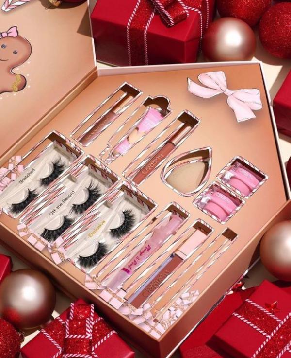 ADVENT CALENDAR  BEAUTY CREATIONS