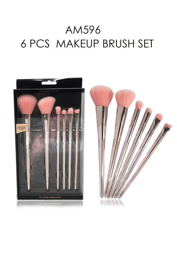 BROCHA PARA CORRECTOR CLOUD BLUR AMOR US