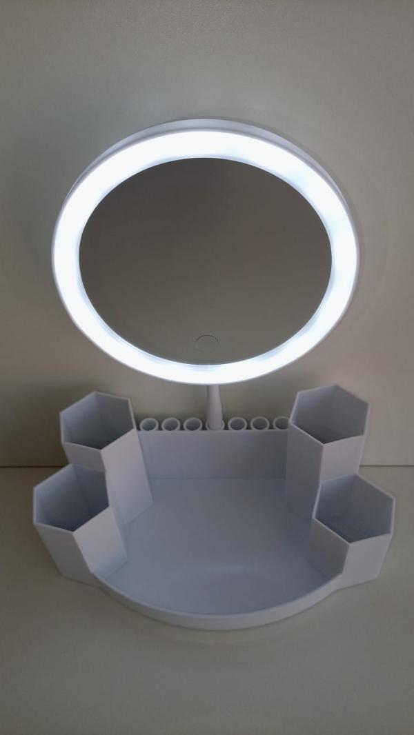ESPEJO LED Y ORGANIZADOR