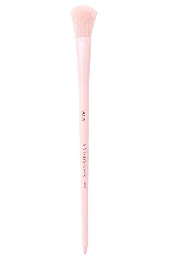BROCHA VEGANA HIGHLIGHTING BRUSH BEAUTY CREATIONS