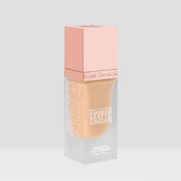 BASE LIQUIDA FLAWLESS STAY MATTE FOUNDATION BEAUTY CREATIONS 30 ML